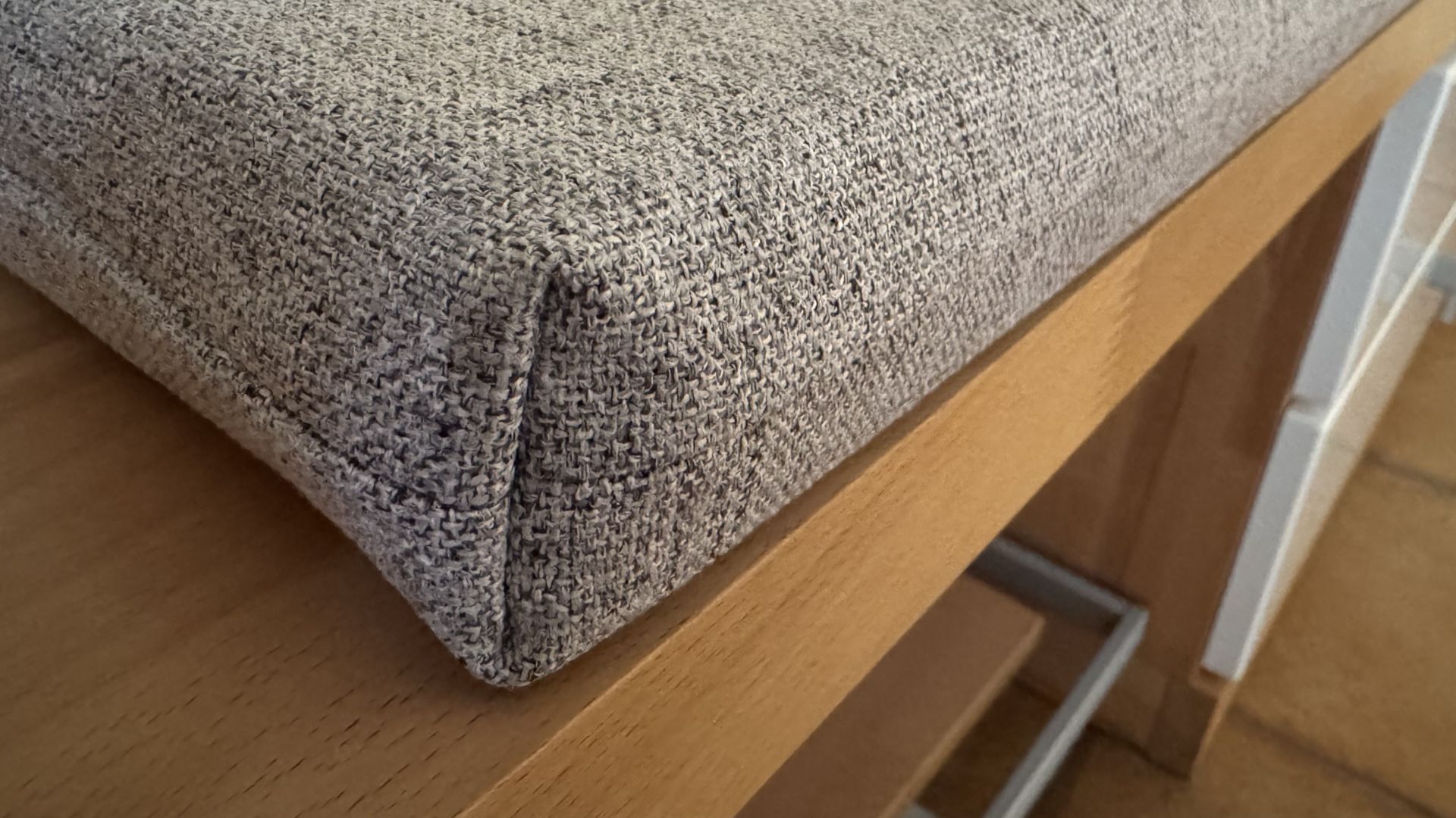 Bankauflage Sia beige Ecke