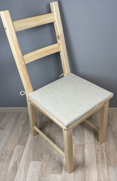 Stuhlauflage Sia beige auf Stuhl 1