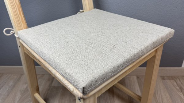 Stuhlauflage Sia beige auf Stuhl 2