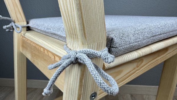 Stuhlauflage Sia hellgrau Bänder