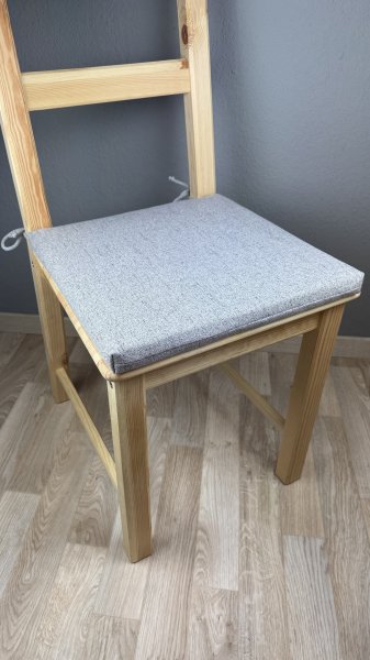 Stuhlauflage Sia hellgrau auf Stuhl 2